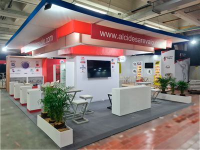 ALCIDES-AREVALOS-stand-35