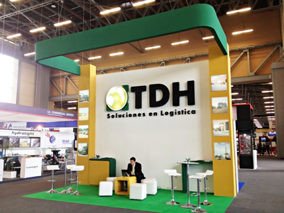 TDH-stand-44
