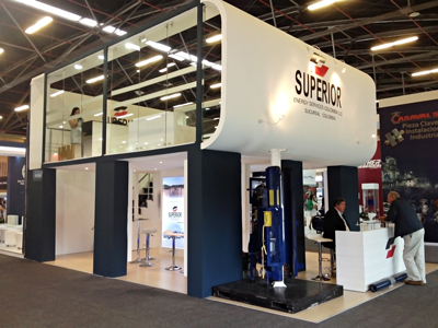 superior-stand-13